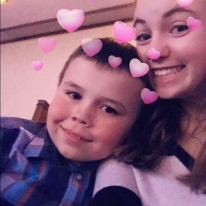 Meet your Posher, Sierra